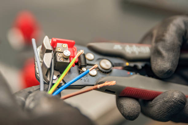 Best Electrician Near Me  in Deale, MD